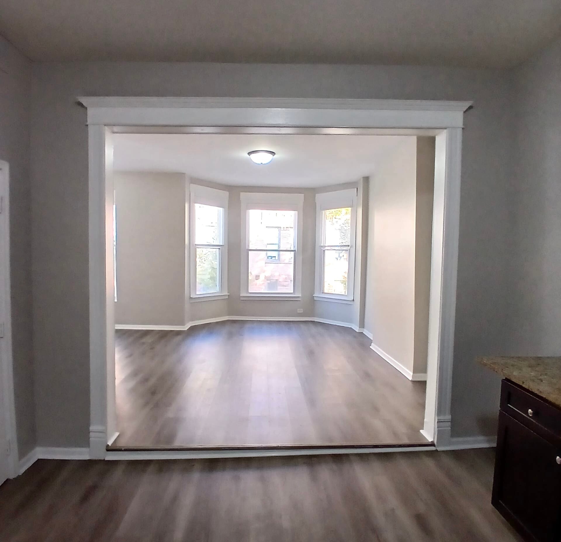 Building Photo - 2108 N Keeler Ave