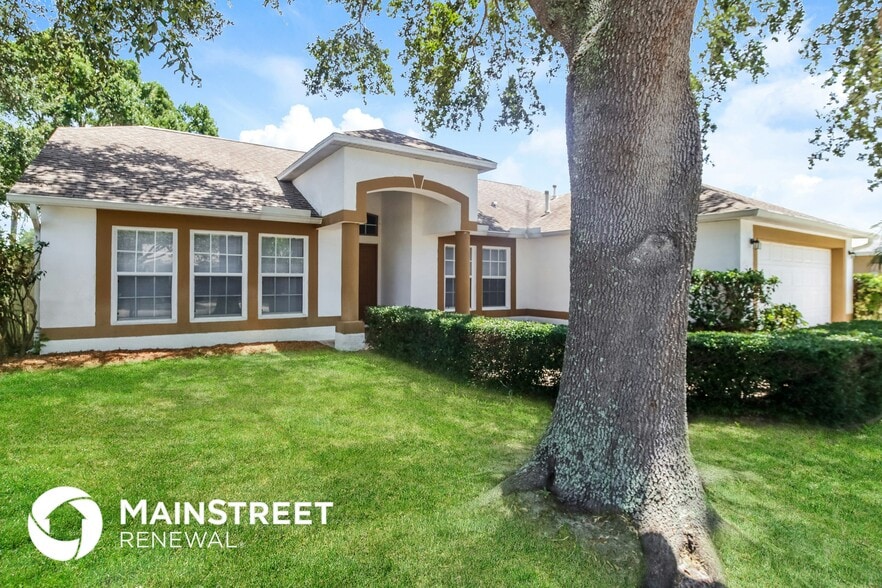 Building Photo - 2111 Buescher Hill St