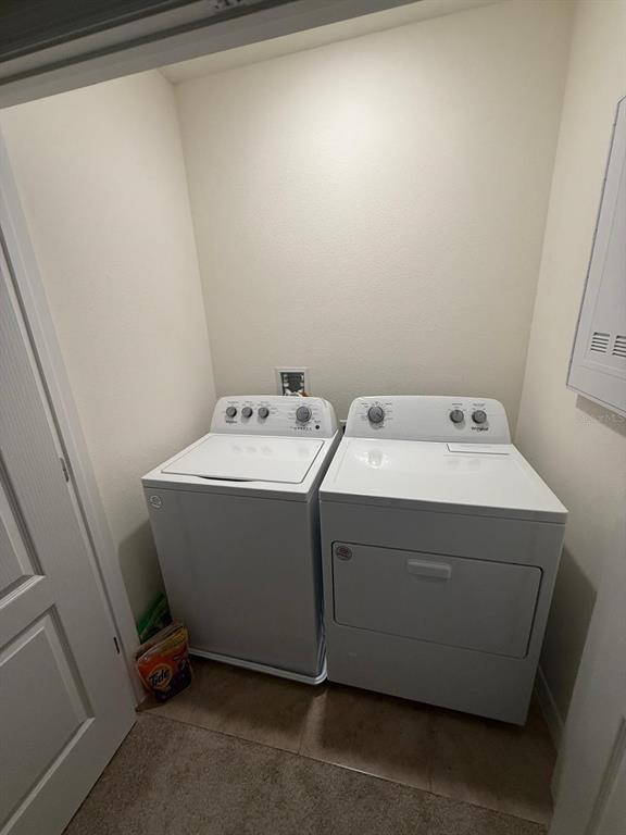 Building Photo - 1419 Plank Pl