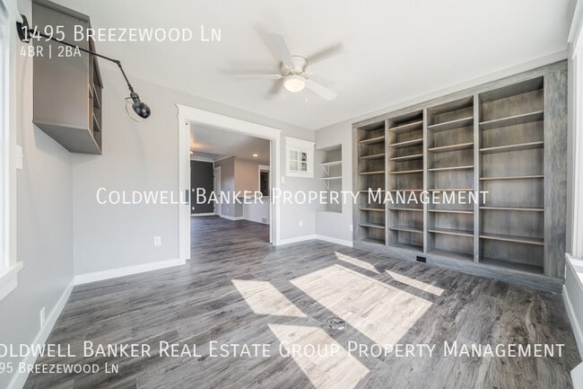 Building Photo - 1495 Breezewood Ln