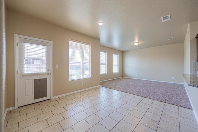 Building Photo - 7216 Brooks Ranch Rd