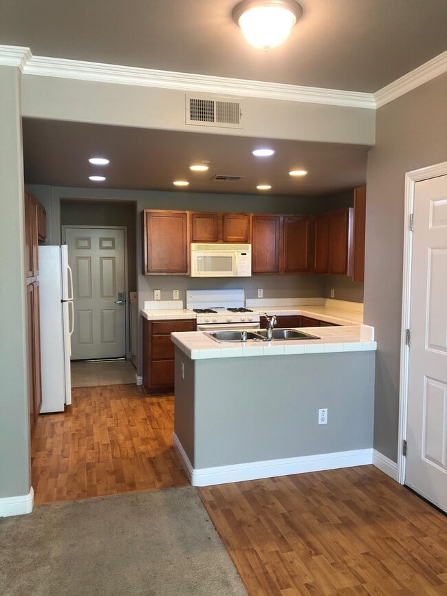 Building Photo - 4800 Westlake Pkwy