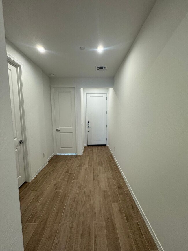 Building Photo - Brand new home in Vistancia/ $500 off move in by 11-1-2025 ***