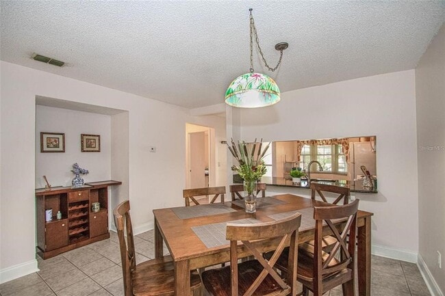 Building Photo - 1393 Cadhay Ct