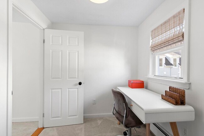 Building Photo - 16 Oceanview Ave