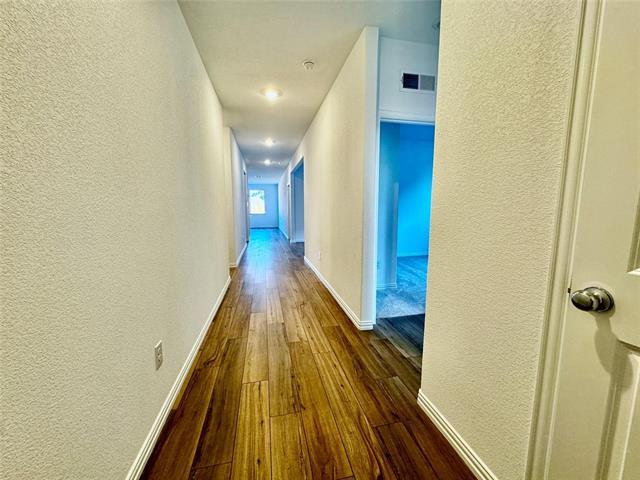 Building Photo - 1016 Longleaf Ln