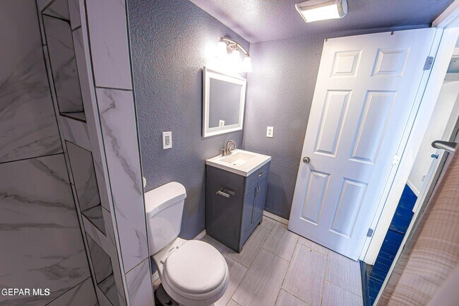 Building Photo - 3129 Tierra Asia Pl