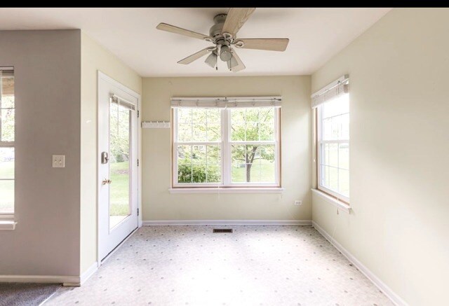 Building Photo - 1202 N Red Oak Cir
