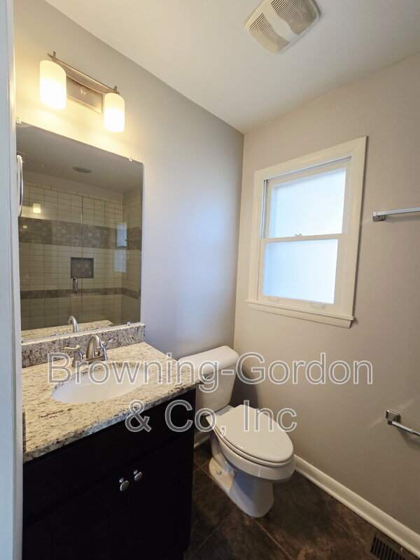 Building Photo - 2817 Paden Dr