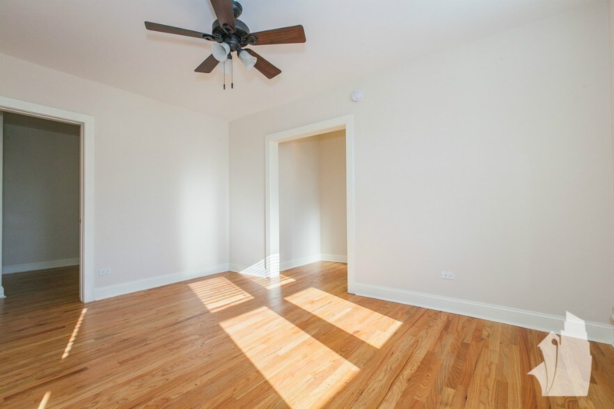 Building Photo - 612 W Patterson Ave