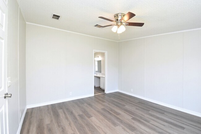 Building Photo - 12767 Roy Harris Loop