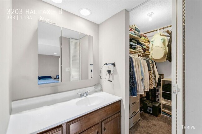 Building Photo - 3203 Halifax-B