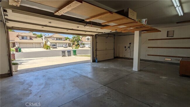 Building Photo - 40342 Corte Campeon