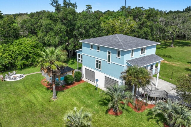 Building Photo - 139 Brady Dr