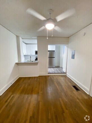 Building Photo - 430 Ponce