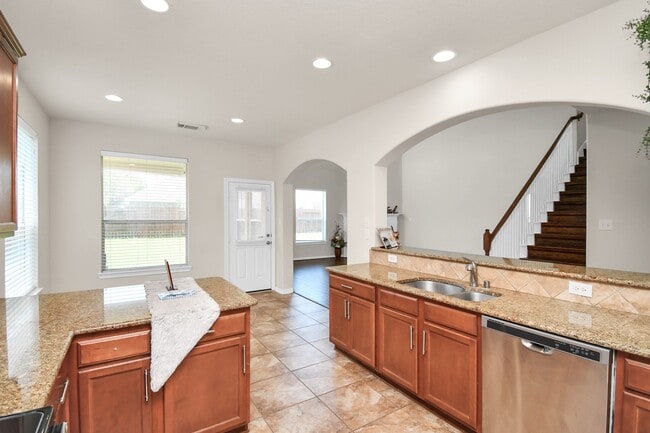 Building Photo - 8627 Sweet Pasture Dr