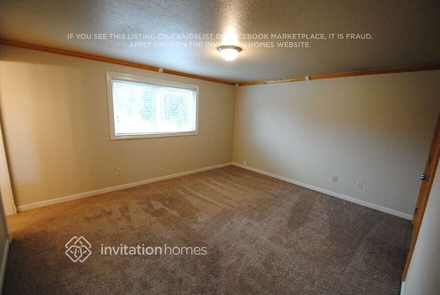 Building Photo - 9617 66th Dr NE