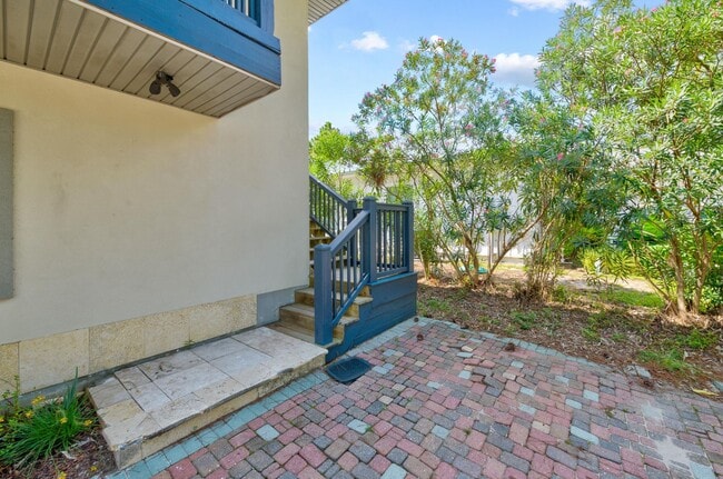 Building Photo - One of a Kind! Santa Rosa Beach Main home ...