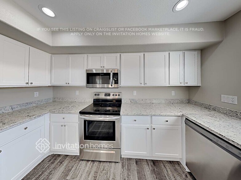Building Photo - 4823 W Beautiful Ln