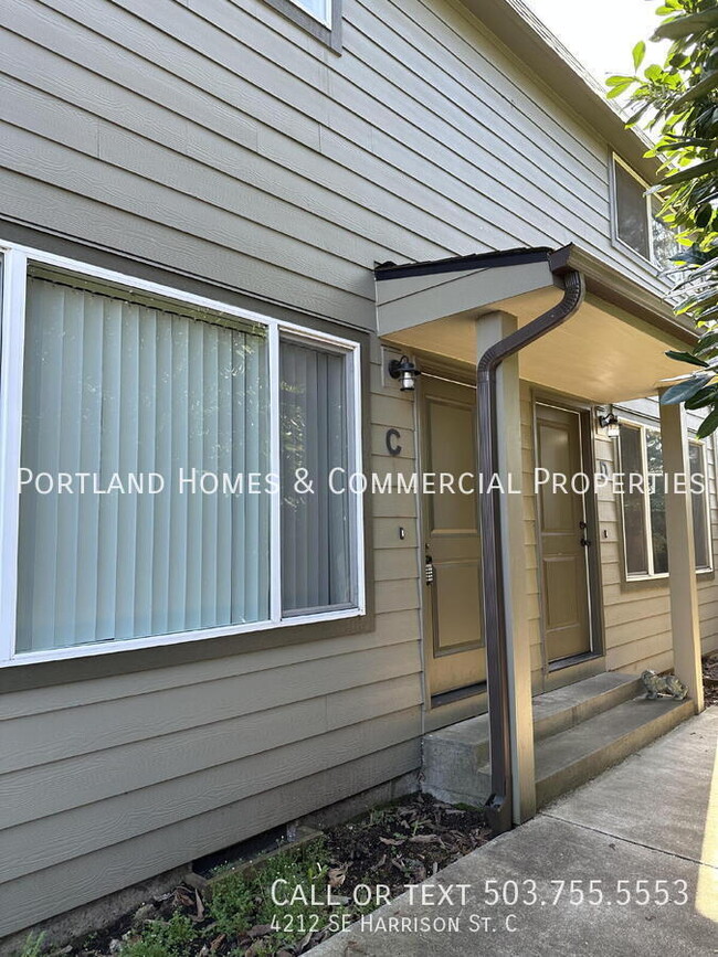 Building Photo - 4212 SE Harrison St