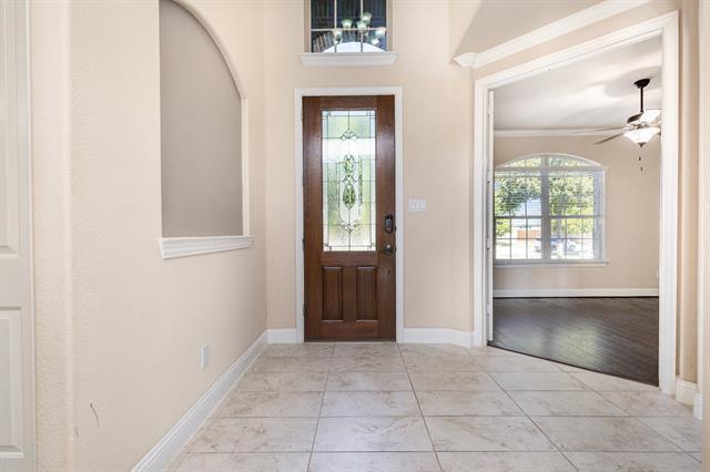Building Photo - 14106 Summerwoods Ln