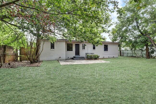 Building Photo - 10256 Briarcliff Rd E