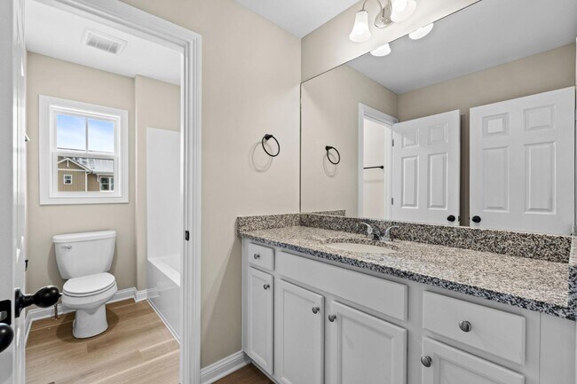 Building Photo - 116 Lambert Fld