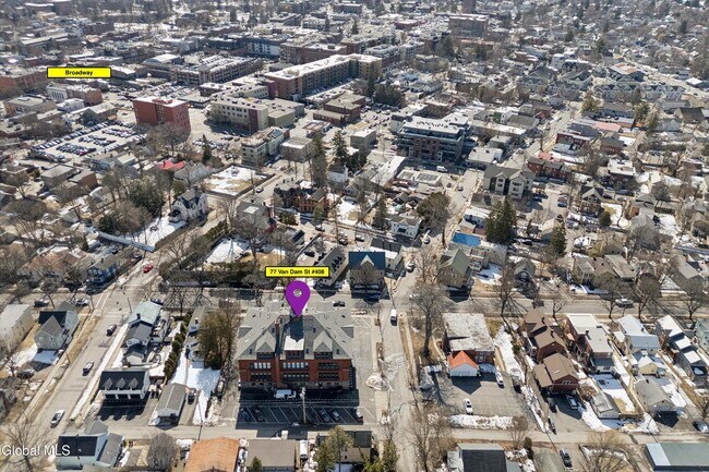 Building Photo - 77 Van Dam St