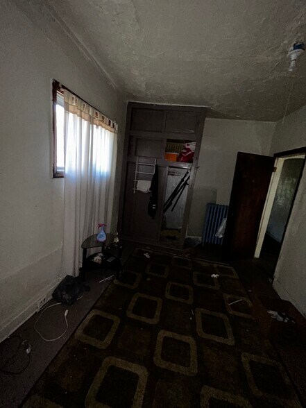 Building Photo - 5417 Ruskin Ave