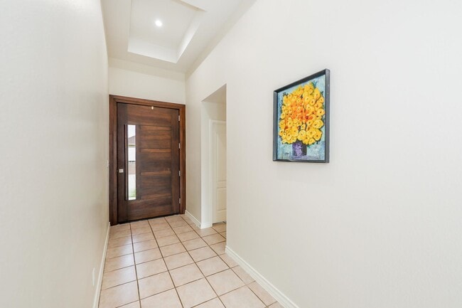 Building Photo - 303 Cinnamon Teal Loop
