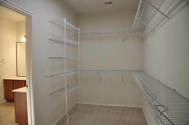 Building Photo - 5510 W Terrace Gable Cir