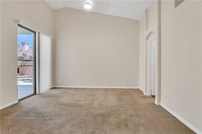 Building Photo - 8940 Emery Lake St