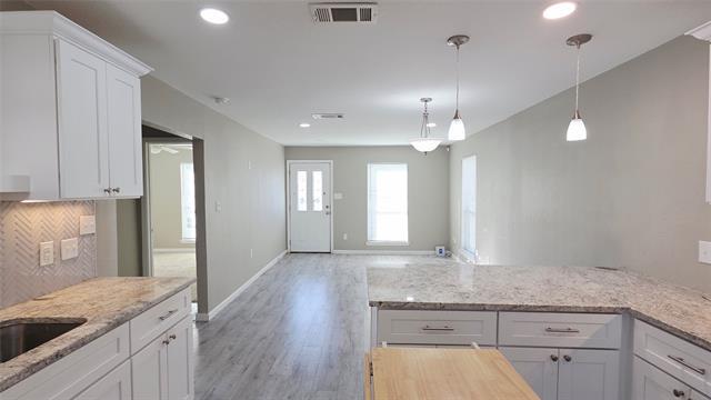 Building Photo - 4046 Odessa St