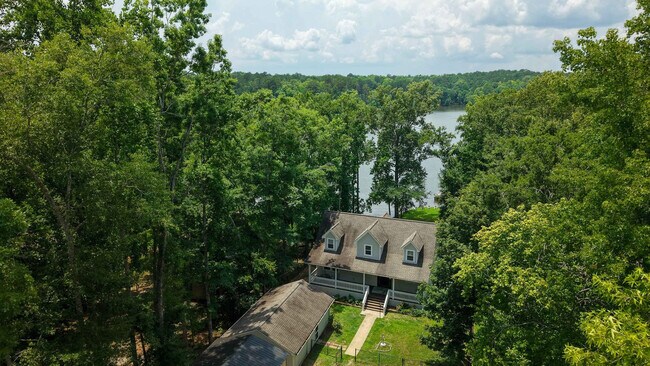 Building Photo - 138B Little River Run N