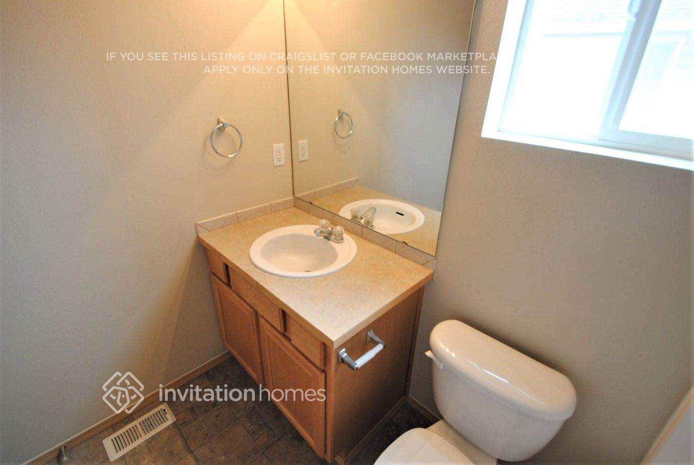 Building Photo - 6723 148th St Ct E
