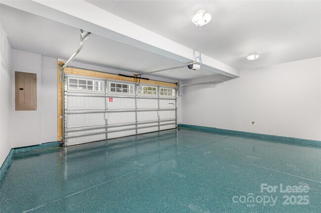 Building Photo - 306 New Gallant Dr