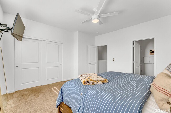 Building Photo - 5065 Ronald Stephen Cir