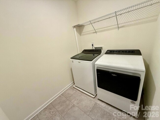 Building Photo - 347 Willowsford Dr