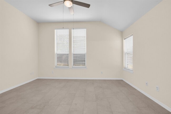 Building Photo - 6003 Decker Ridge Ct