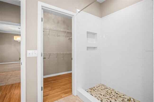 Building Photo - 1114 White Moss Ln