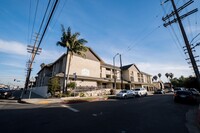 Building Photo - South Frampton Apartments