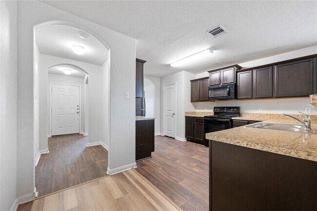 Building Photo - 221 Koontz Lp