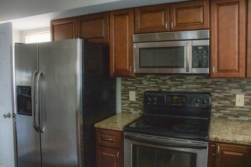 Building Photo - 9201 Shady Bend Ln