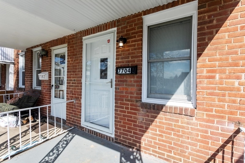 Building Photo - 7704 Gough St