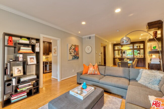 Building Photo - 2663 S Centinela Ave