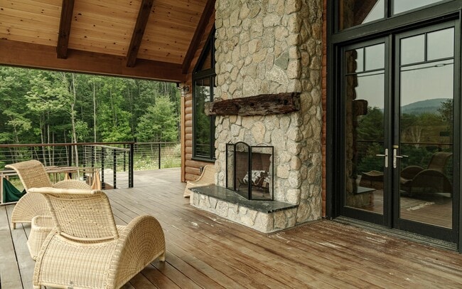 Building Photo - 500 Woodward Hill Rd