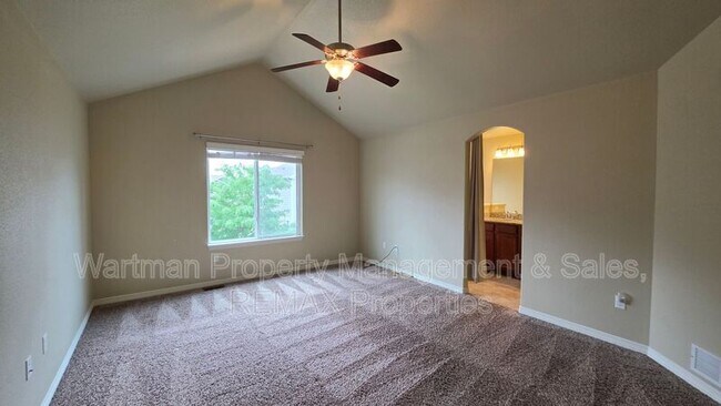 Building Photo - 907 Salmon Pond Way