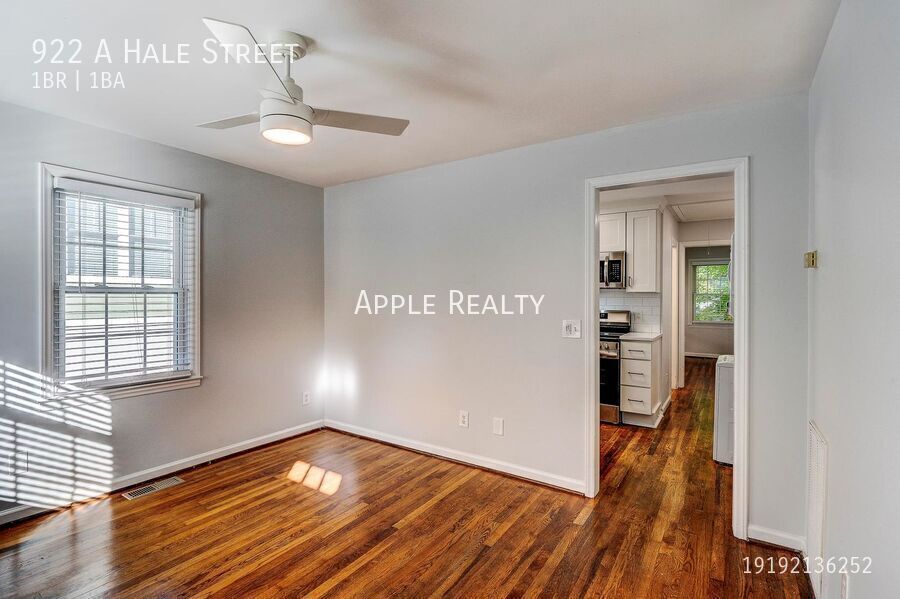 Building Photo - 922 Hale St