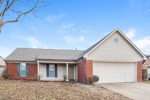 Building Photo - 6932 Wrenwood Dr