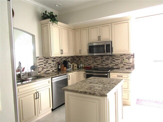 Building Photo - 3881 Chatsworth Greene Ct